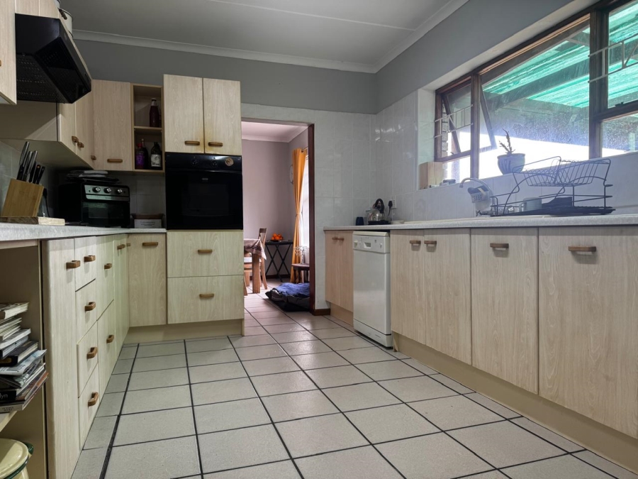 3 Bedroom Property for Sale in Wavecrest Eastern Cape